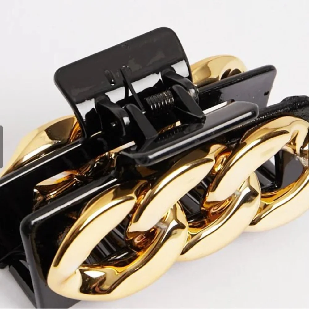 BLACK GOLD CHAIN LINK HAIR CLIP - TAILYNN